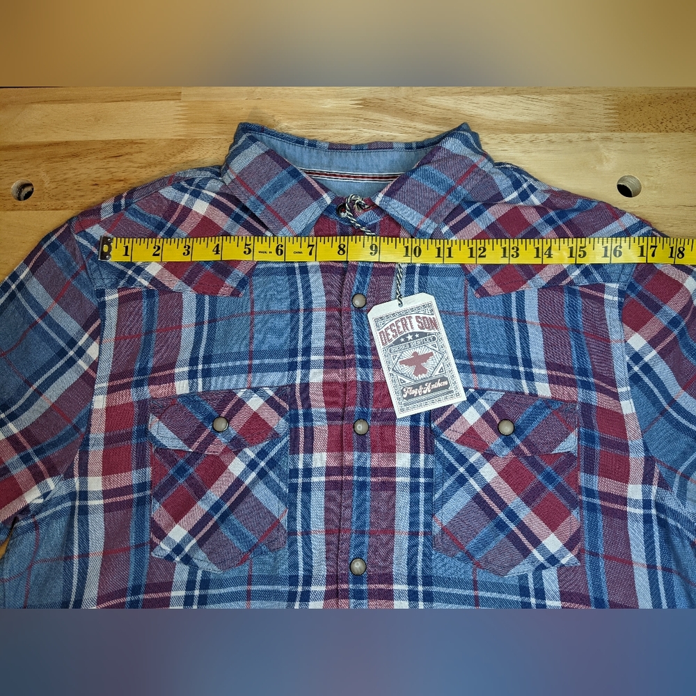 NWT Desert Son Flags & Anthem Dierks Bentley Short Sleeve Button Up Mens Medium - Picture 10 of 13